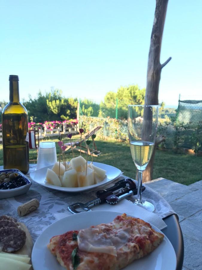 Montecosaro  La Trave Bed & Breakfast エクステリア 写真